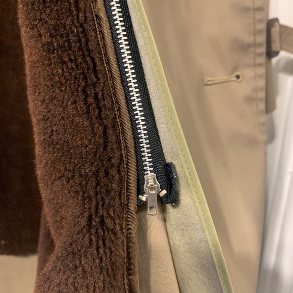 Vintage Trench Coat with removable lining - Picture 7 of 9